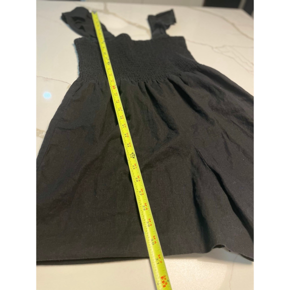 Madewell Linen Blend Black Smocked Ruffle Strap Romper Size 10 Minimalist - Picture 9 of 10